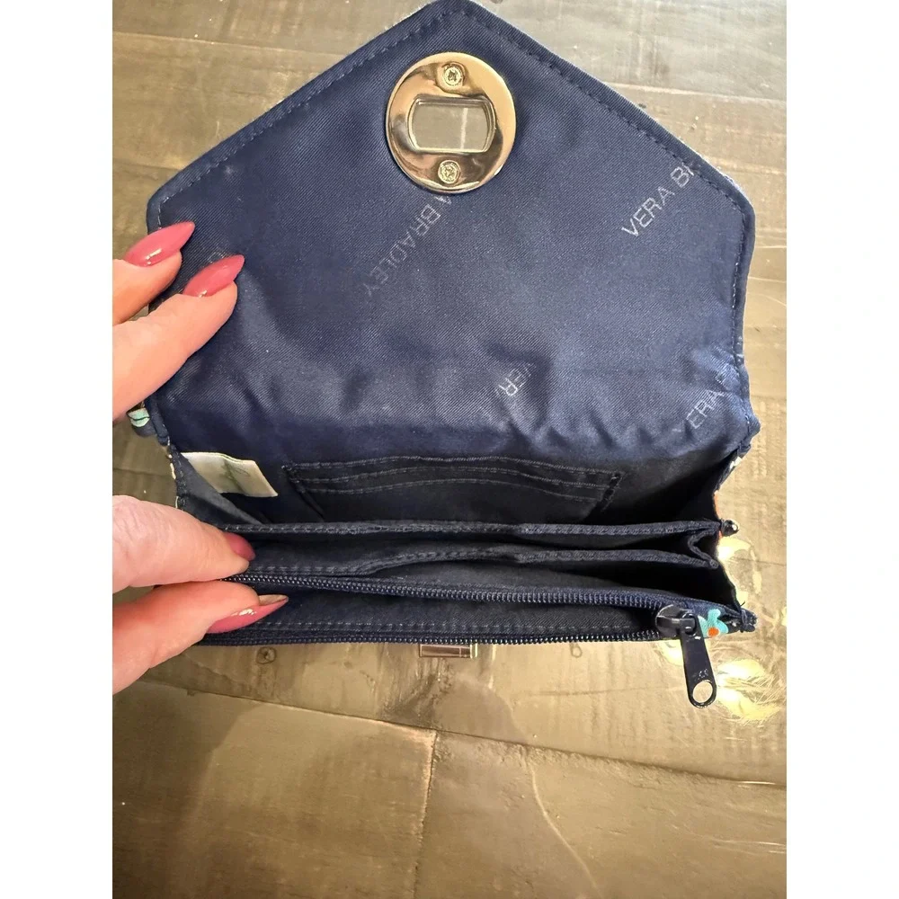 Vera Bradley Alpine Floral‎ Quilted Cotton Wristlet Wallet Turn Lock Floral Navy